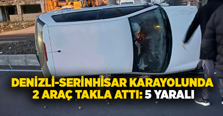 Denizli-Serinhisar karayolunda meydana gelen kazada bir aracın refüjdeki aydınlatma direğine
