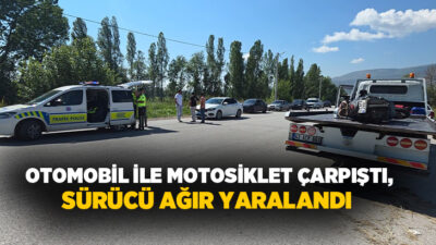 Kütahya’da meydana gelen trafik kazasında, otomobil ile motosikletin çarpışması sonucu