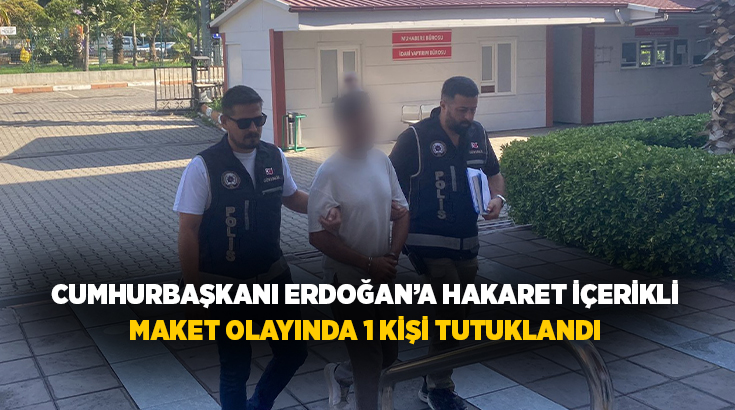 Aydın'ın Nazilli ilçesinde yaya üst geçidine, üzerinde Cumhurbaşkanı Recep Tayyip