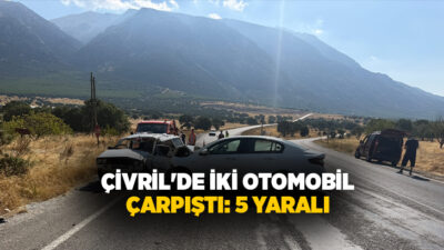 Denizli'nin Çivril ilçesinde iki otomobilin çarpışması sonucu 5 kişi yaralandı.
