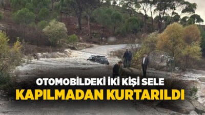 Aydın’ın Koçarlı ilçesinde, sağanak yağışla birlikte Sarıçay Deresi’nin taşması sonucu
