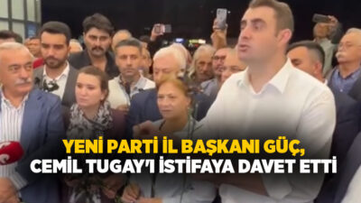 YENİ Parti İzmir İl Başkanı Çağatay Güç ve partililer Kültürpark